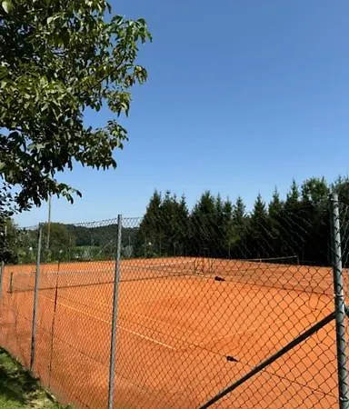 Nastanitev Na Gricu